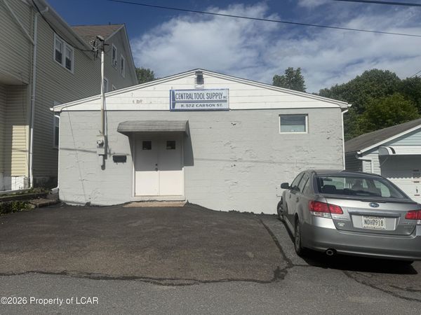 572 Carson, rear Street, Hazleton, PA 18201
