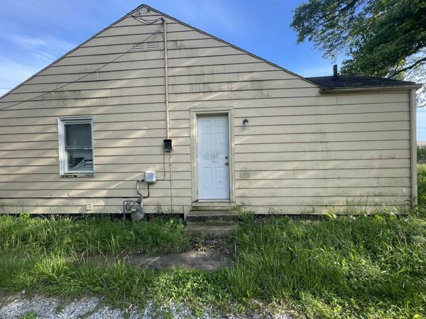 2220 Euclid Drive, Anderson, IN 46011