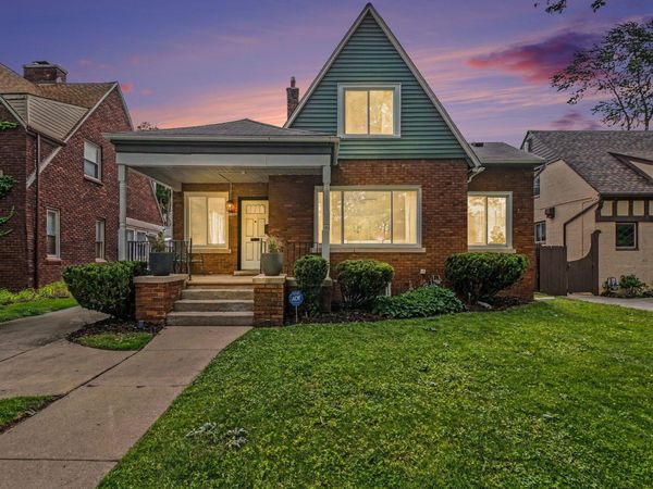 15348 Stahelin Avenue, Detroit, MI 48223