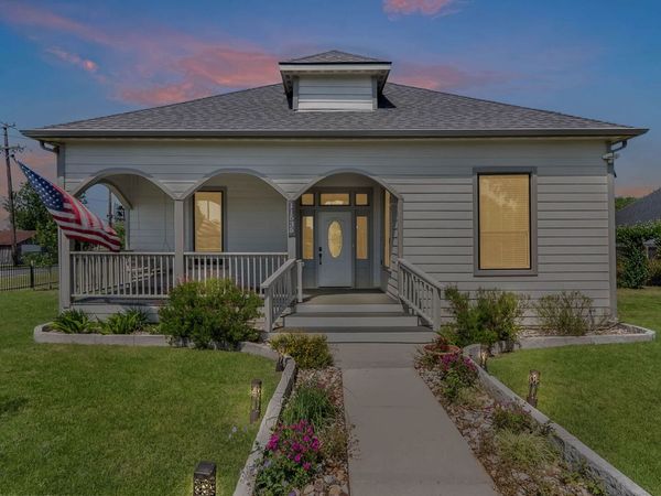 11535 CASTRO AVE, LaCoste, TX 78039