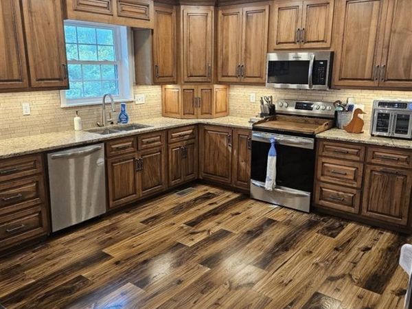 1341 Lyons Road , Tompkinsville, KY 42167
