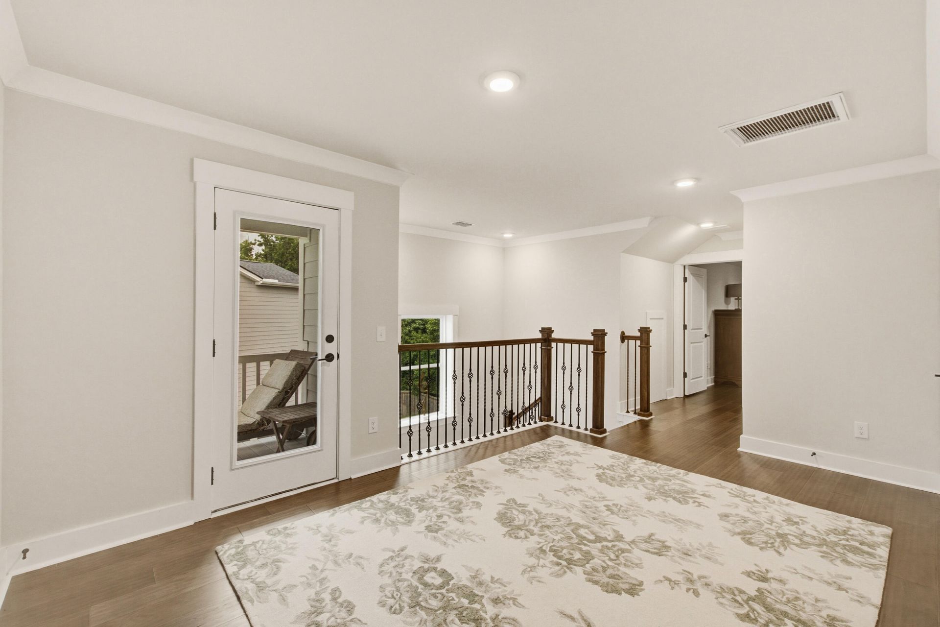 517 Spring Hollow Drive Photo 32