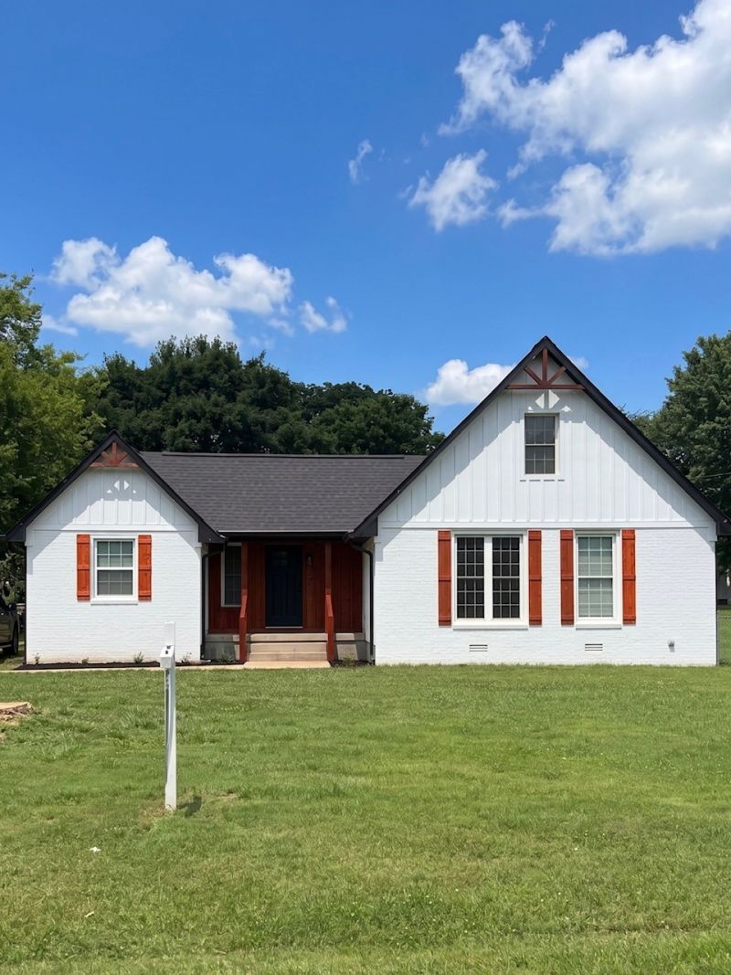 700 Meade Dr , Spring Hill, TN 37174 Main Photo