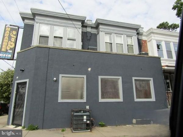 700 LLOYD STREET , CHESTER, PA 19013