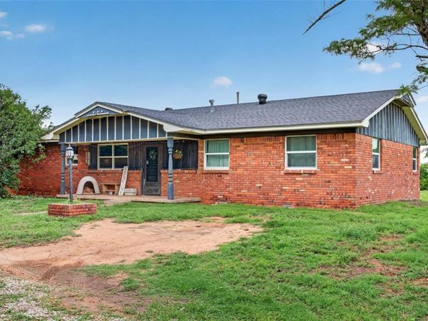 11500 SW 74th Street, Minco, OK 73059