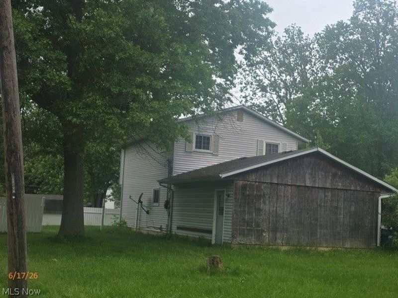 502 Maple Avenue, Sheffield Lake, OH 44054 Photo 2
