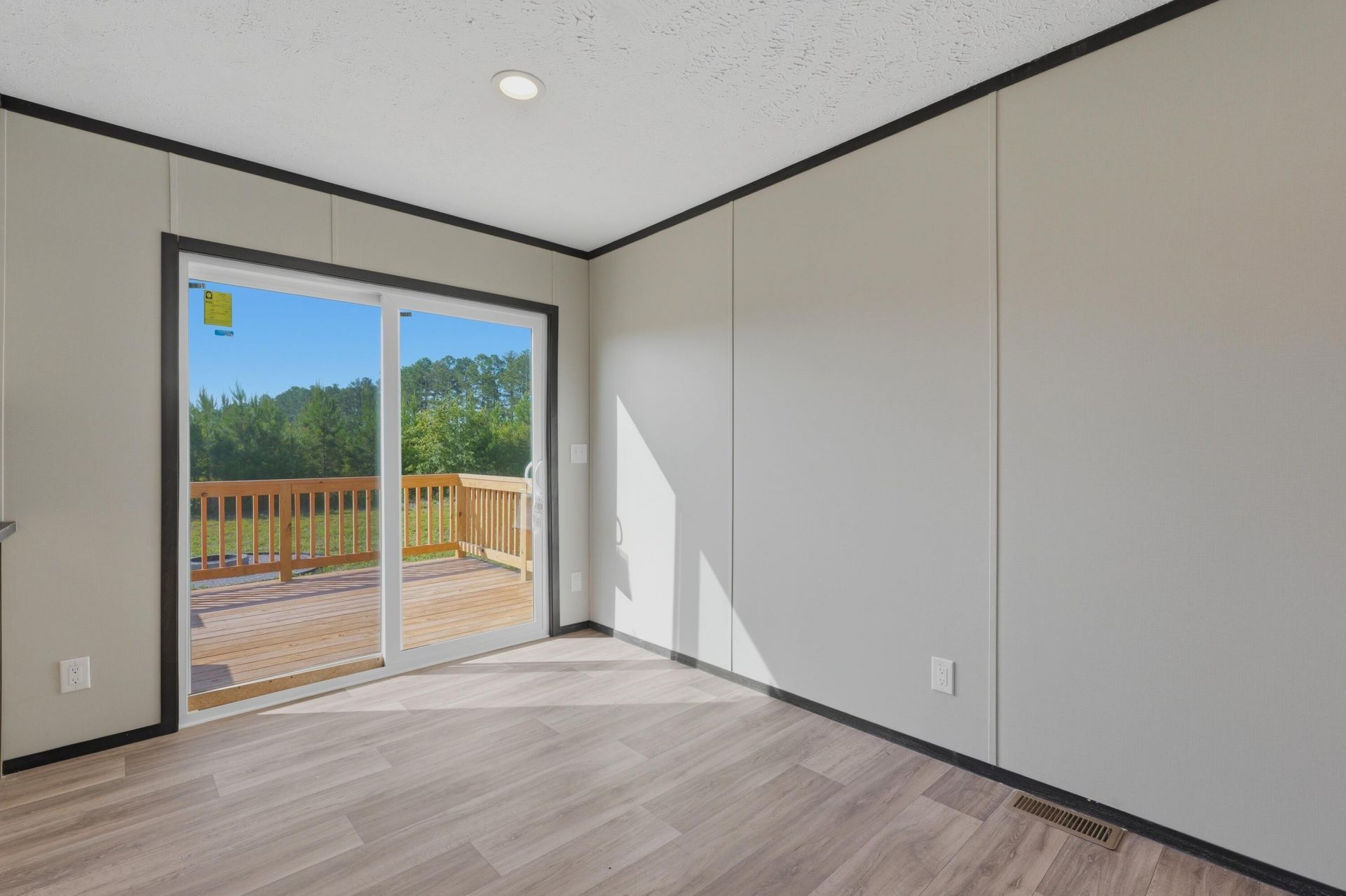 105 Rambling Lane Photo 18