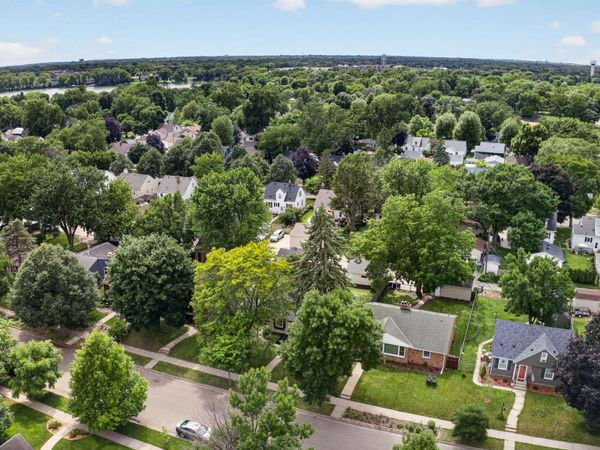 4247 Zenith Avenue N, Robbinsdale, MN 55422