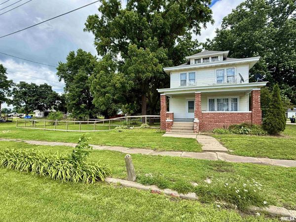 121 S MAIN Street, Maquon, IL 61458