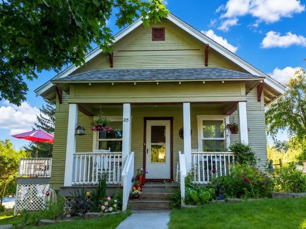 215 N Beach St., Palouse, WA 99161