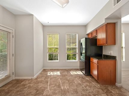 5350 Dunlay Dr #3016, Unit 3016, Sacramento, CA 95835 Photo