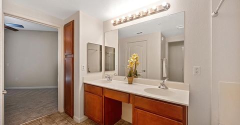 5350 Dunlay Dr #3016, Unit 3016, Sacramento, CA 95835 Photo
