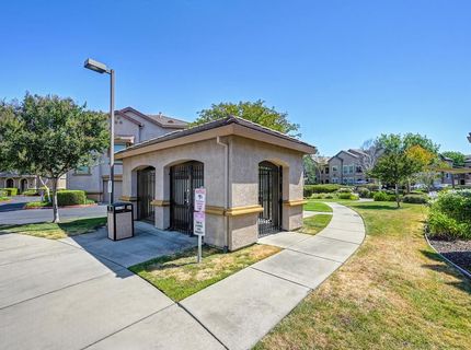 5350 Dunlay Dr #3016, Unit 3016, Sacramento, CA 95835 Photo