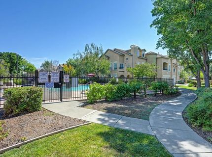 5350 Dunlay Dr #3016, Unit 3016, Sacramento, CA 95835 Photo