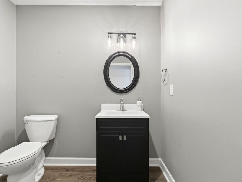 1360 Woodberry Place, Columbus, OH 43230 Photo 32