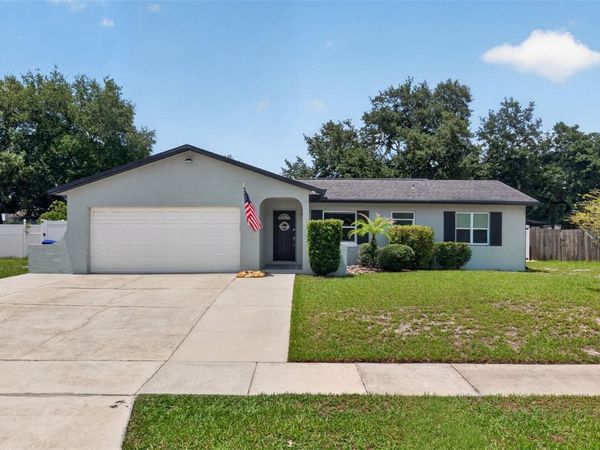 9541 MONTELLO DRIVE , ORLANDO, FL 32817