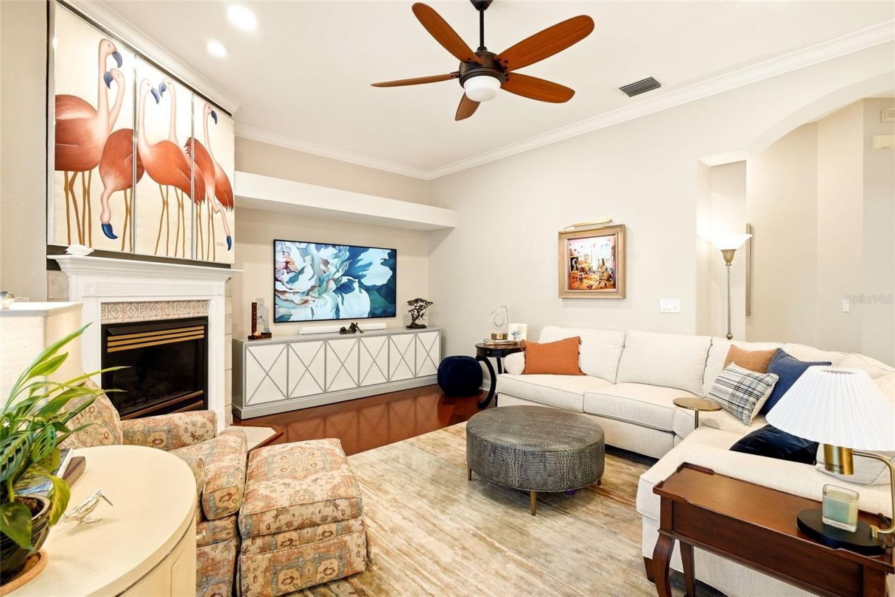 1246 Darlington Oak Circle Ne, Saint Petersburg, FL 33703 Photo