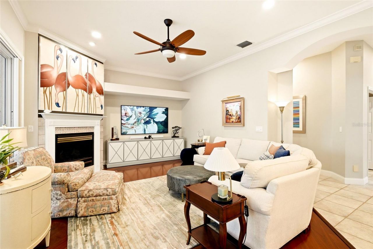 1246 Darlington Oak Circle Ne, Saint Petersburg, FL 33703 Photo