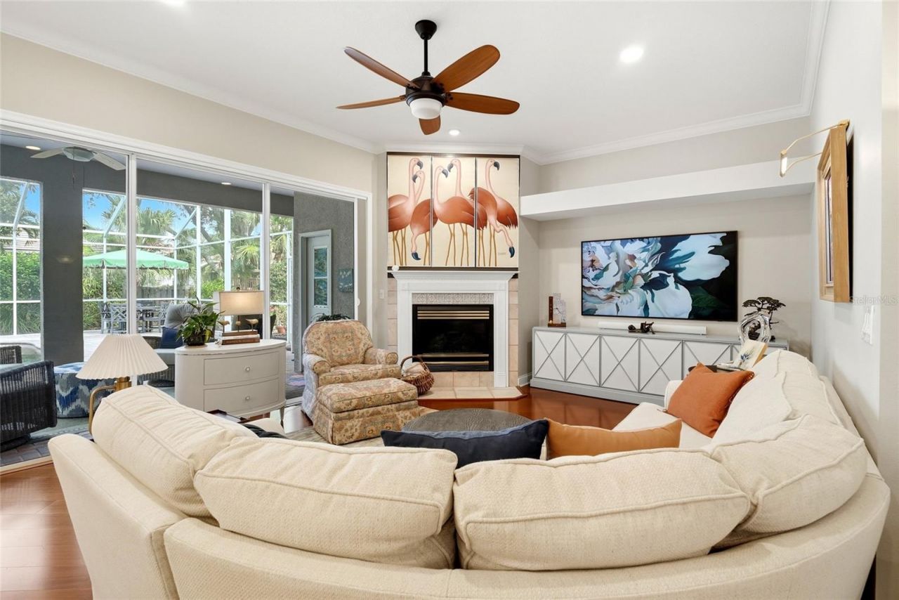 1246 Darlington Oak Circle Ne, Saint Petersburg, FL 33703 Photo