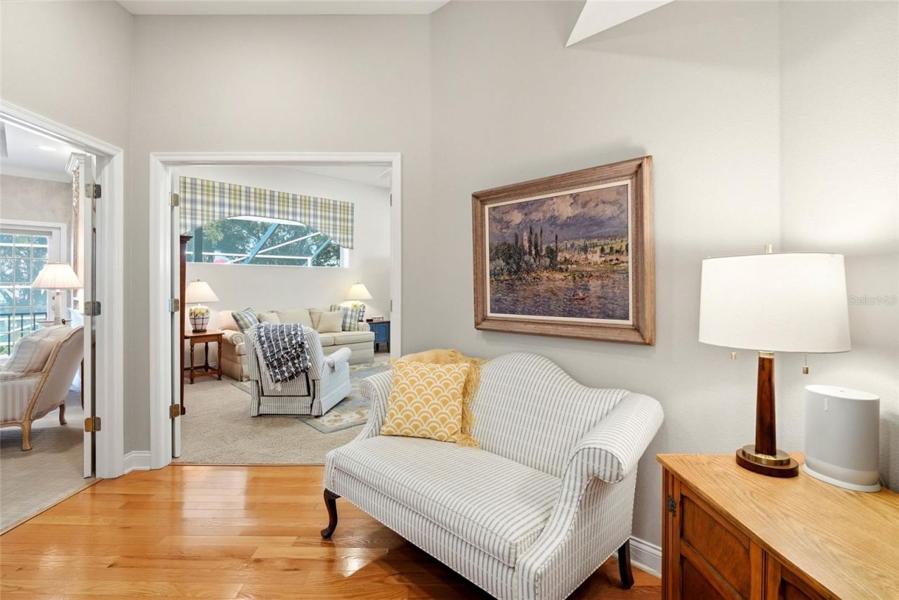 1246 Darlington Oak Circle Ne, Saint Petersburg, FL 33703 Photo