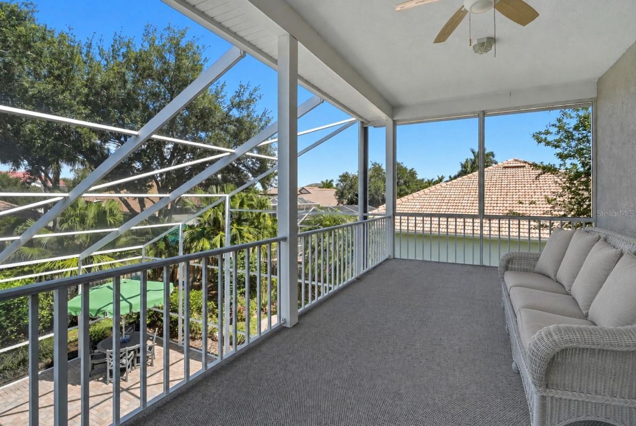 1246 Darlington Oak Circle Ne, Saint Petersburg, FL 33703 Photo
