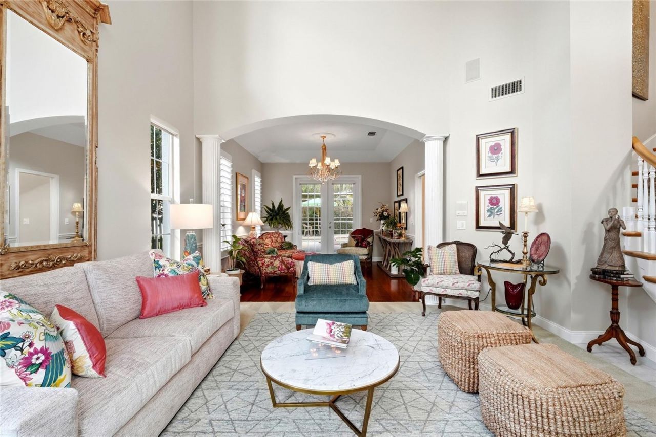 1246 Darlington Oak Circle Ne, Saint Petersburg, FL 33703 Photo