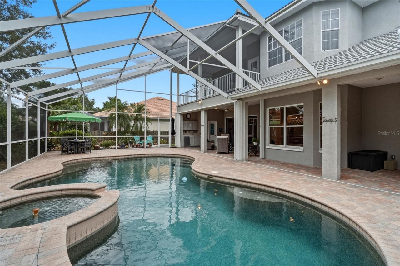 1246 Darlington Oak Circle Ne, Saint Petersburg, FL 33703 Photo