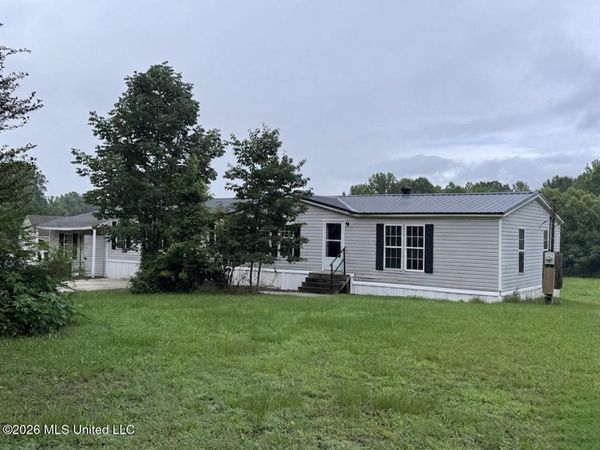 1010 Barr Road, Coldwater, MS 38618
