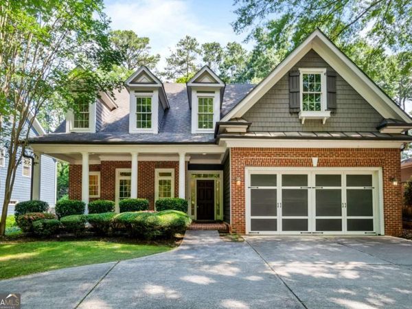1584 Dresden Drive NE, Brookhaven, GA 30319