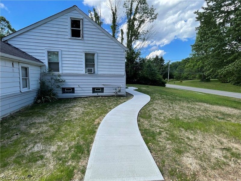4890 Brainard Road, Orange Village, OH 44022 Photo 2