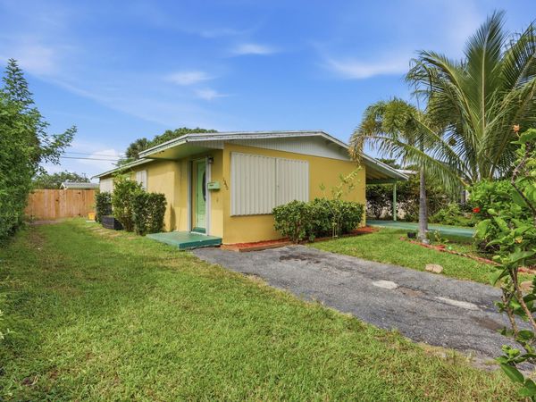 1350 8th Street, West Palm Beach, FL 33401