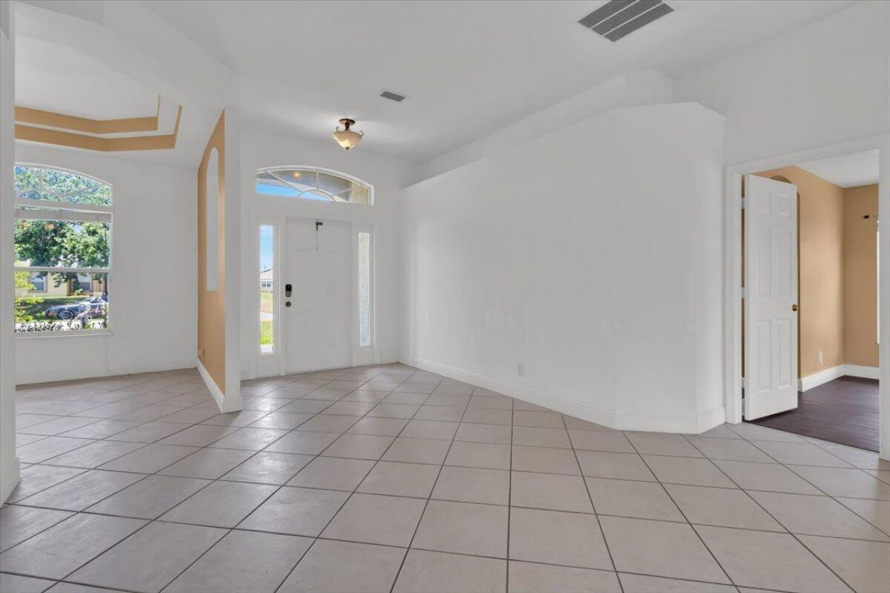 1250 SW Patricia Avenue, Port Saint Lucie, FL 34953 Photo