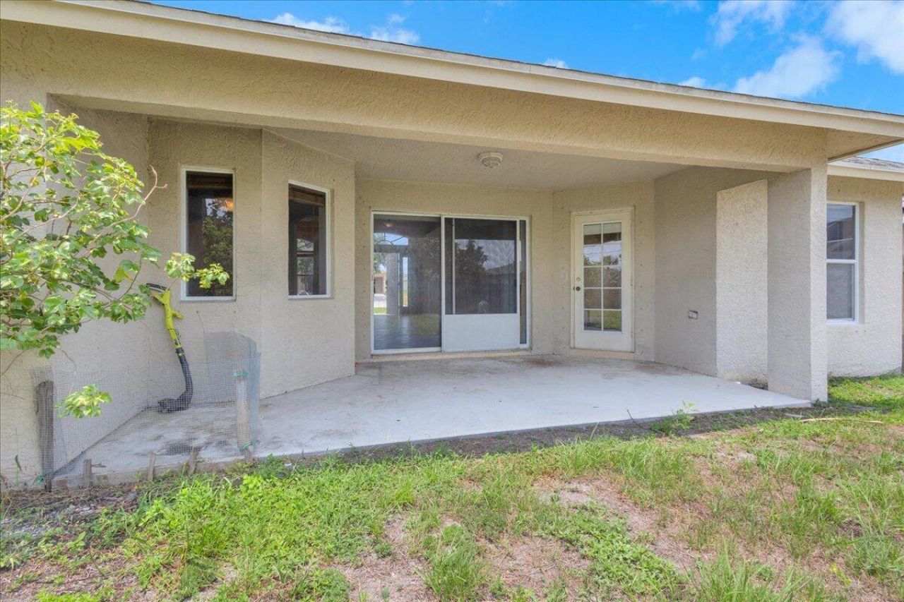 1250 SW Patricia Avenue, Port Saint Lucie, FL 34953 Photo