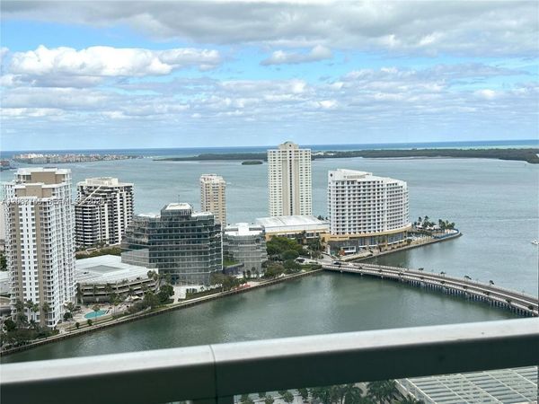 500 Brickell Ave , Unit 3302, Miami, FL 33131