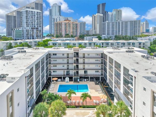 201 178th Dr , Unit 537, Sunny Isles Beach, FL 33160