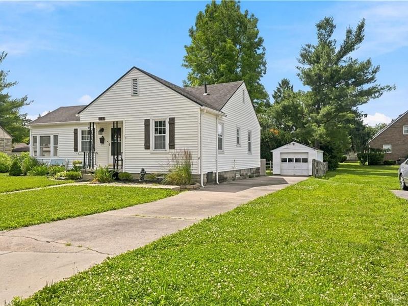 523 W Market Street, Germantown, OH 45327 Photo 2