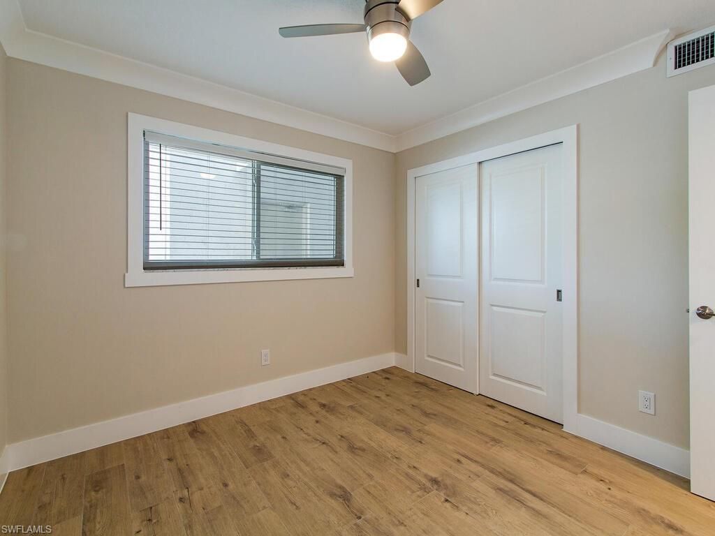 29 High Point Cir E, Unit 307, Naples, FL 34103 Photo