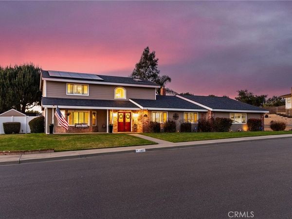 1377 Ken, Santa Maria, CA 93455
