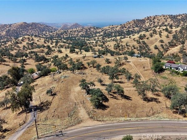 0 APN# 185-350-49S, Squaw Valley, CA 93675