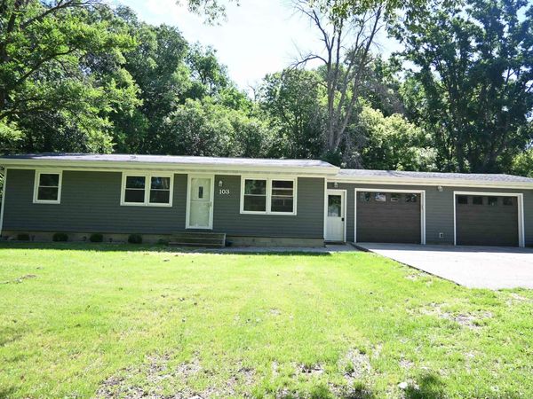 103 Walnut Street , Sioux Rapids, IA 50585