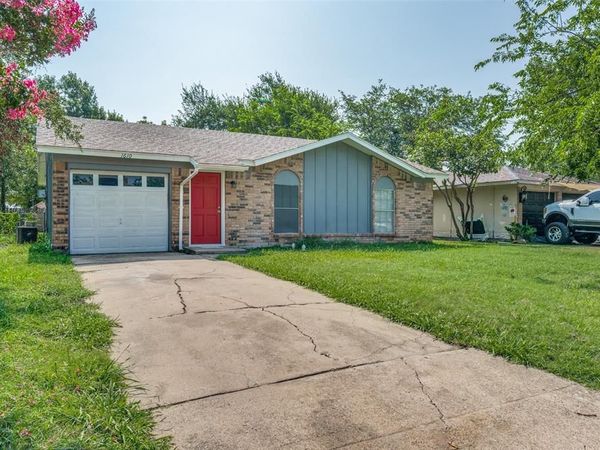 1610 Avenue A, Grand Prairie, TX 75051