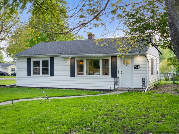 638 N Lombard Avenue , Lombard, IL 60148