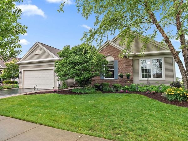 13048 Farm Hill Drive, Huntley, IL 60142