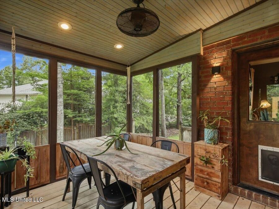 Property Image 60