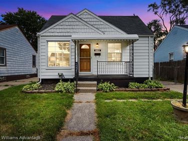 21140 Eastwood Boulevard, Warren, MI 48089