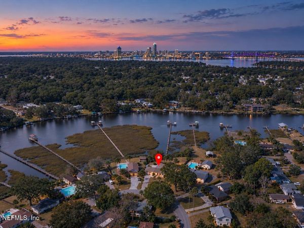 502 BAY RIDGE Road, Jacksonville, FL 32216