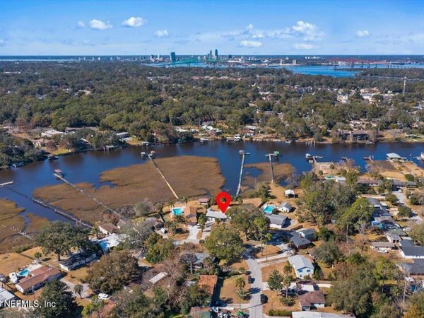 502 BAY RIDGE Road, Jacksonville, FL 32216
