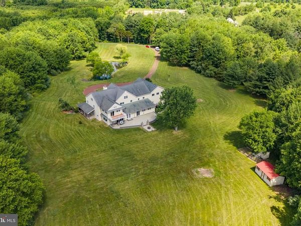 715 BUCKS ROAD, PERKASIE, PA 18944