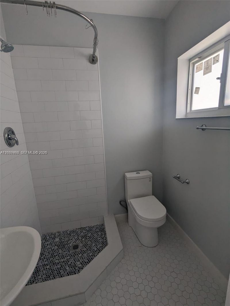 2120 Biarritz Dr , Miami Beach, FL 33141 Photo