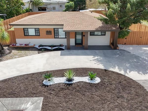 654 NW 45th St, Oakland Park, FL 33309